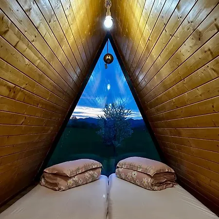 A-frame Bucovina- Paradis Bucovinean Holiday home *